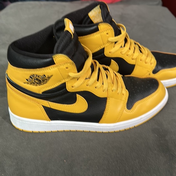 Air Jordan 1 High Retro OG “Pollen” Good condition Sz 10.5 - Picture 2 of 7